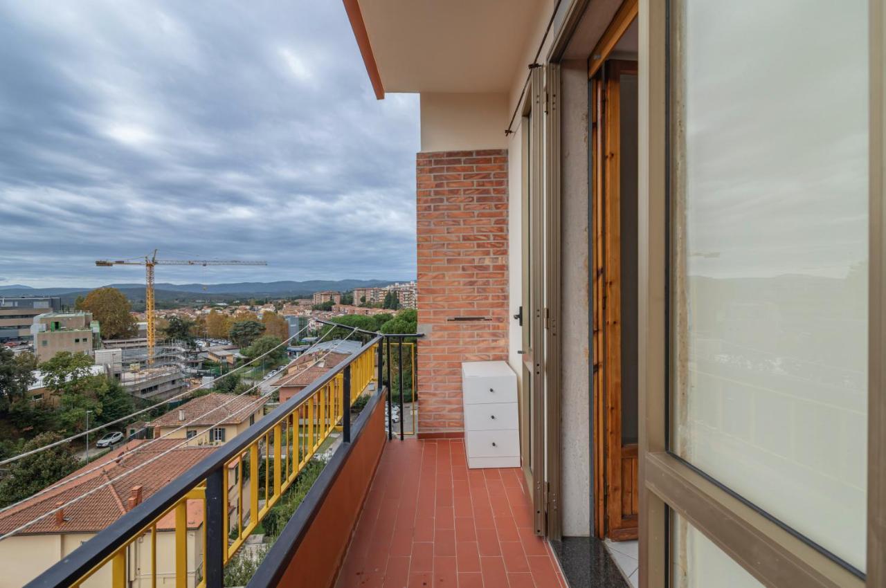 Apartament Comfy Flat Steps Away From Siena Station! Zewnętrze zdjęcie