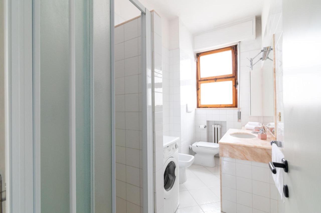 Apartament Comfy Flat Steps Away From Siena Station! Zewnętrze zdjęcie